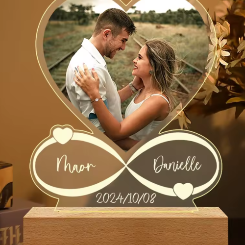 3D Printing Moon Lamp (Copy)